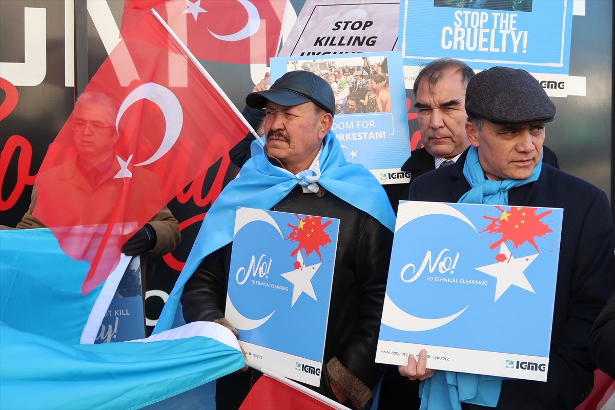 New-York Doğu Türkistan protestosu
