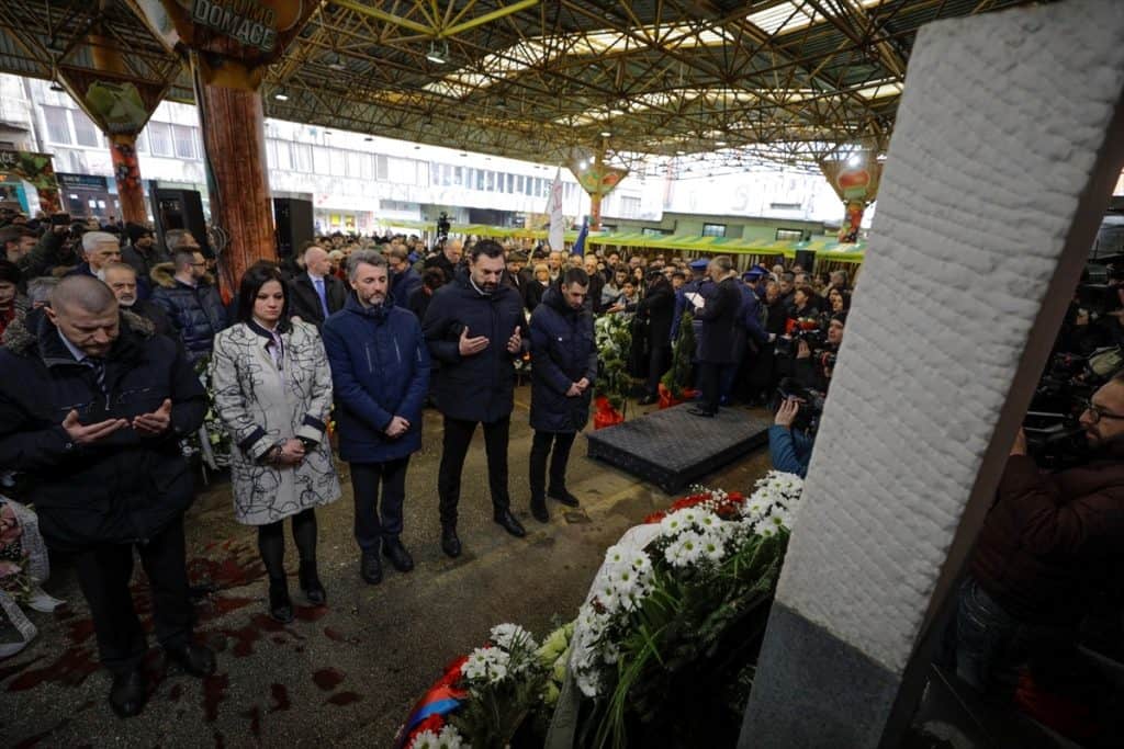 Saraybosna’daki Pazar Yeri Kurbanları Anıldı