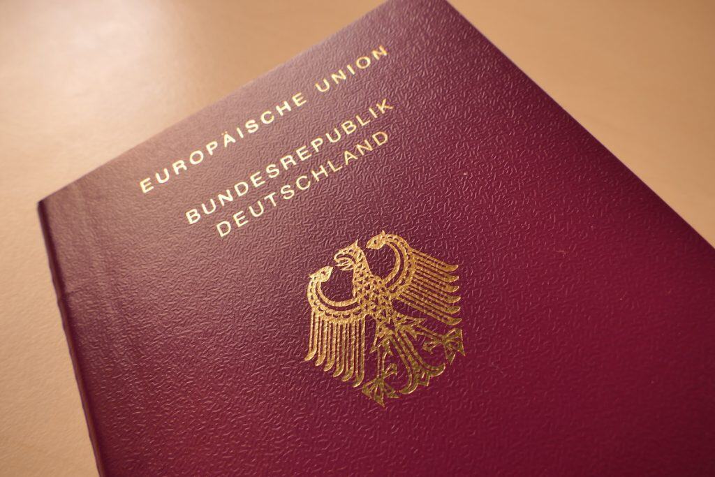 Almanya’da Vatandaşlık İçin “Alman Hayat Tarzına Uyma” Şartı Getiriliyor