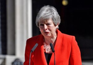 İngiltere Başbakanı May İstifa Edeceğini Açıkladı