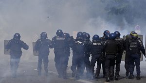Fransa’da 1 Mayıs Bilançosu: 355 Gözaltı, 38 Yaralı