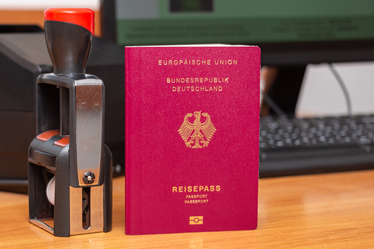 Alman Vatandaşlığı pasaport