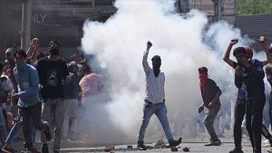 Keşmir’de Gerilim Artıyor: Hindistan Cammu Keşmir’in Özel Statüsünü Kaldırdı