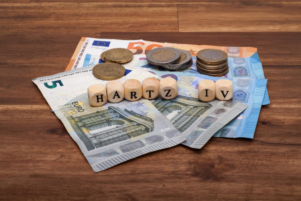 Almanya’da Sosyal Yardımda İsme Göre Kesinti