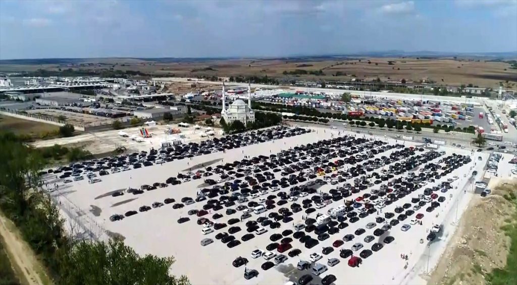 Kapıkule’de “Park Alanı” Bu Yıl Uzun Kuyrukların Önüne Geçti