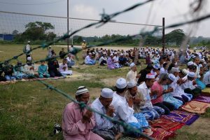 Bangladeş, Yüzlerce Arakanlı Müslümanı Daha Bhasan Char Adası’na Gönderdi