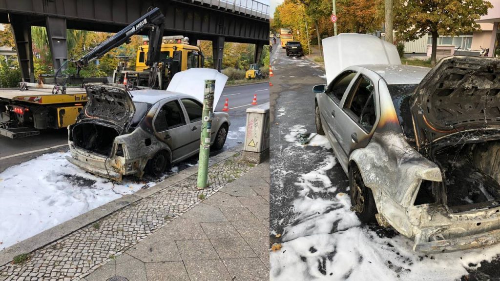 Berlin Büyükelçiliği’ne Ait Diplomatik Plakalı Araç Kundaklandı