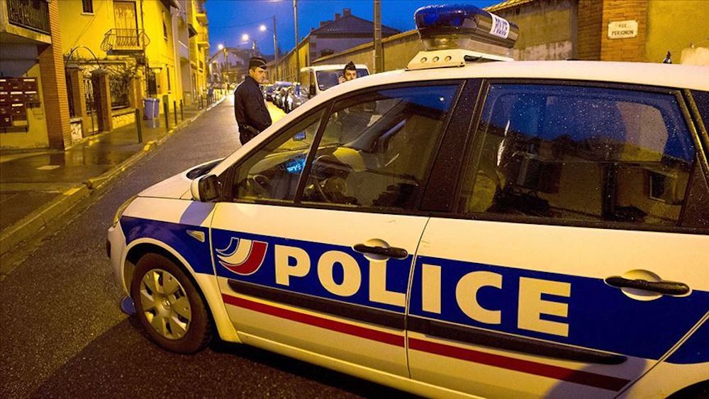 Fransa polis