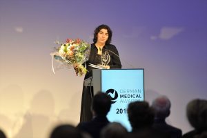 Türk Kökenli Doktor Dilek Gürsoy Alman Tıp Ödülü’nü Aldı