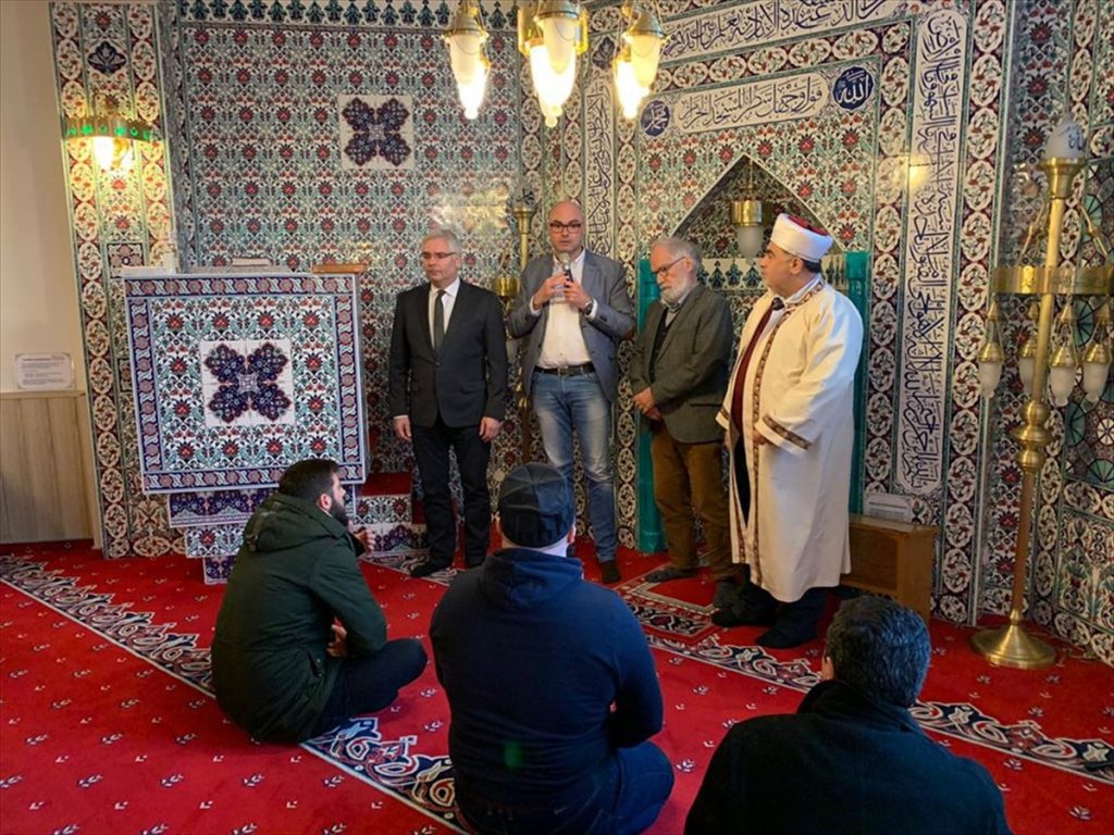 Northeim Belediye Başkanı: Müslüman Mezarlarına Saldırıyı Kınıyorum