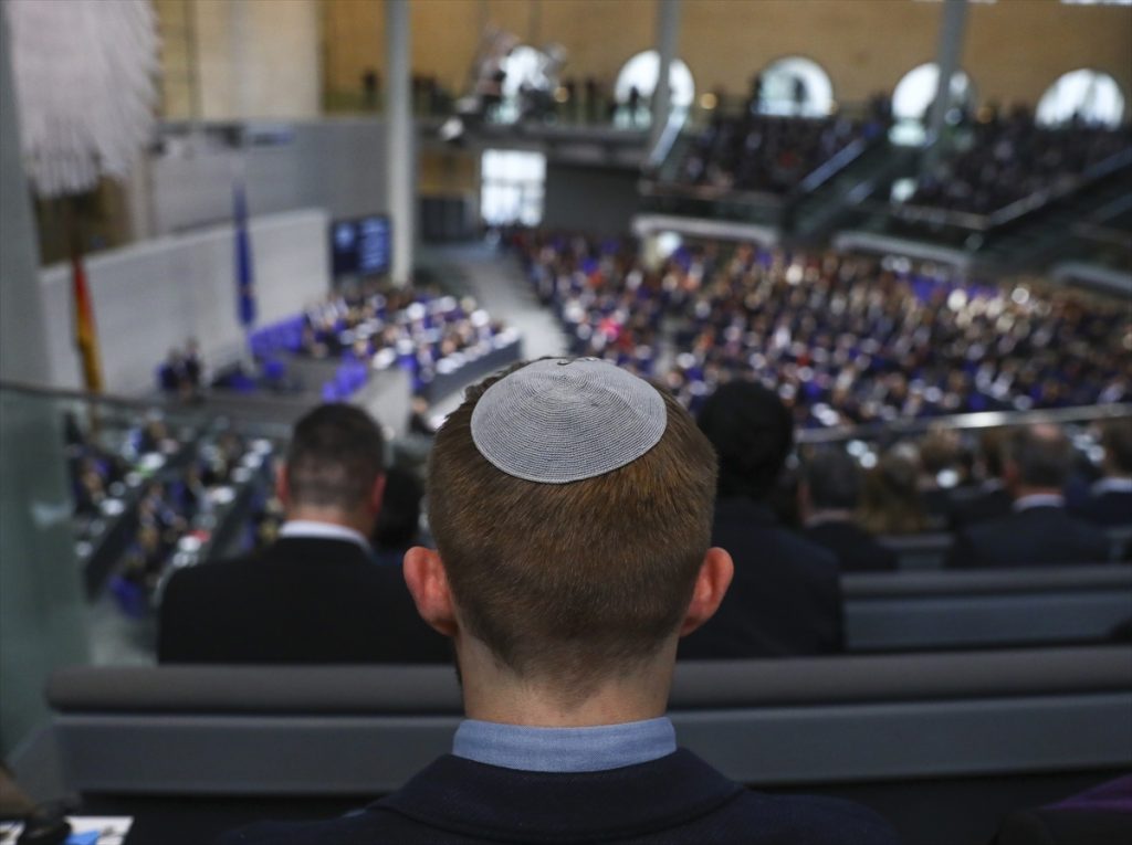 Federal Almanya Meclisinde Nazi Kurbanları Anıldı