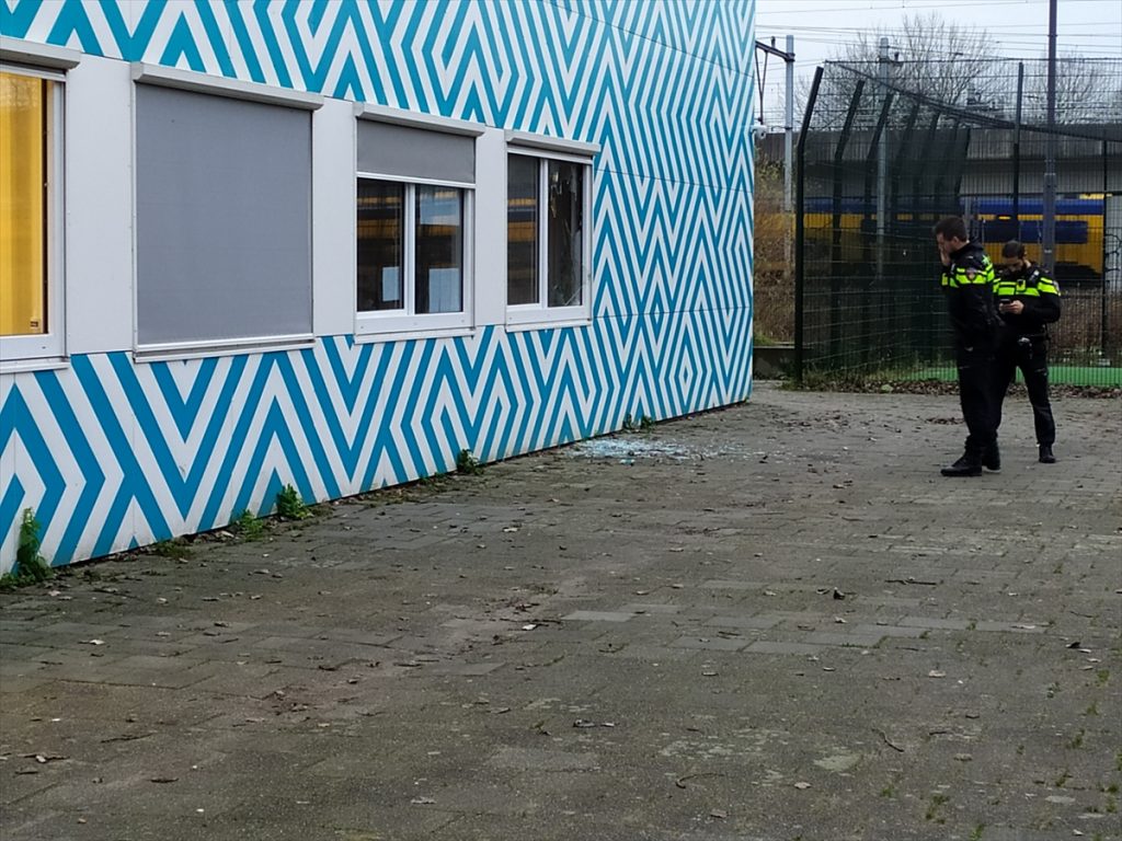 Hollanda’da İslam Okuluna Kundaklama Girişimi