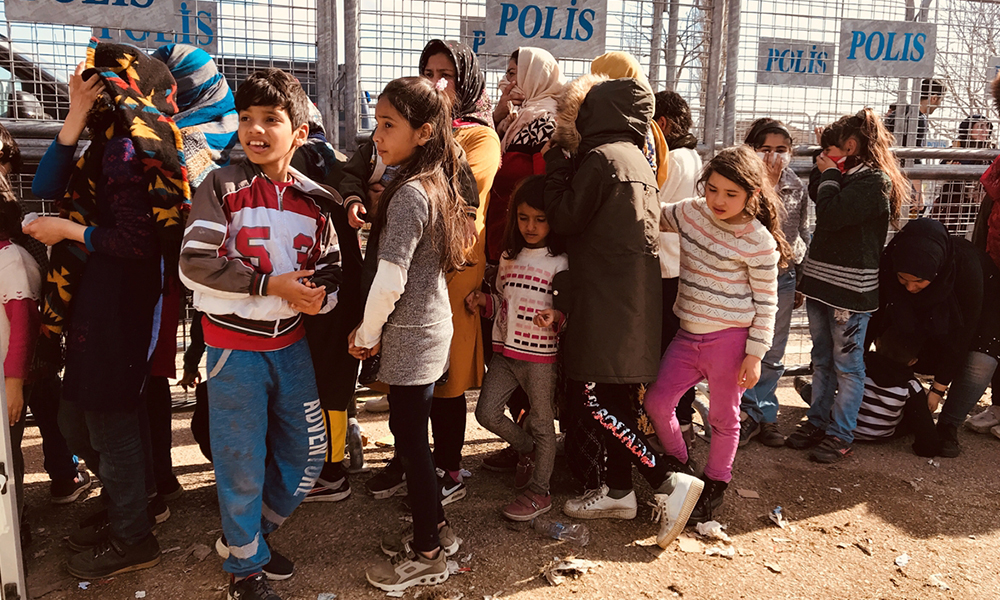 Almanya sığınmacı çocukları alacak