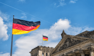 Almanya Federal Hükûmeti Memurlara Başörtüsü Yasağı Getirmeyi Planlıyor