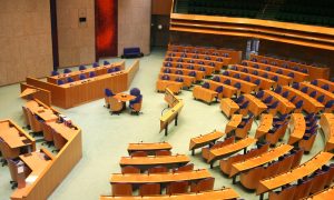 Hollanda Temsilciler Meclisinde “Sistematik Irkçılık” Tartışıldı