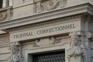 Paris Adliyesinde Tutuklulara Kötü Muamele Yapıldığı İddiası