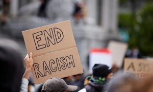 Avrupa’da Artan Kurumsal Irkçılık ve Aşırı Sağ Tehlikesi