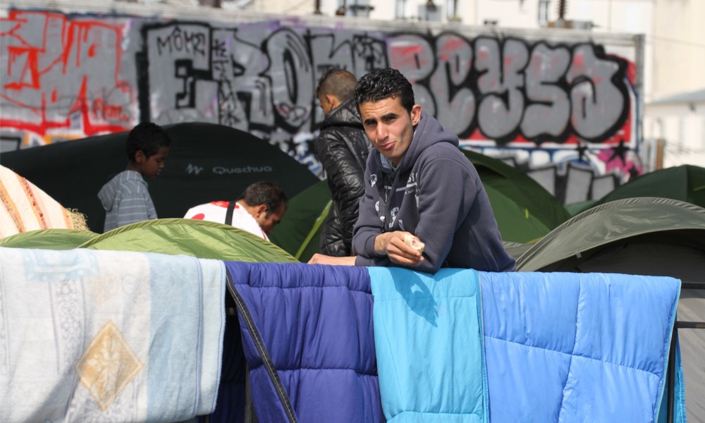 paris fransa mülteci