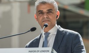 Londra Belediye Başkanı: “Müslüman Olduğum İçin Hedef Alındım”