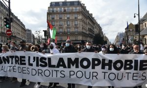 Ayrılıkçı Yasa Tasarısı ve İslamofobiye Karşı Gösteriler Devam Ediyor