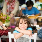 Çocuk ve Oruç: “Ailede Çocukla Beraber Şartlara Göre Karar Alınmalı”