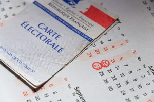 Fransa’da Yerel Seçimlerin İlk Turuna Katılım Rekor Düşüklükte