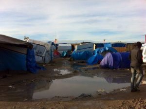 Fransa’nın Calais Kentindeki Göçmen Kampı Dağıtıldı