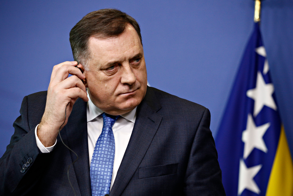 Sırp Lider Dodik Bosna Hersek'te Siyasi Krizi Tırmandırıyor