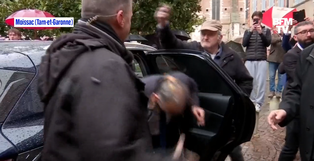 Fransa’da Cumhurbaşkanı Adayı Zemmour Yumurtalı Saldırıya Uğradı