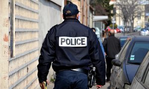 Fransa’da Polisten Başörtülü Kadınlara Orantısız Şiddet