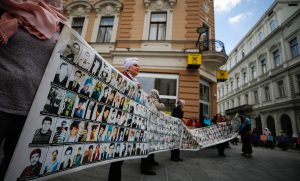 Saraybosna’da Srebrenitsa Soykırımı Kurbanları Anıldı