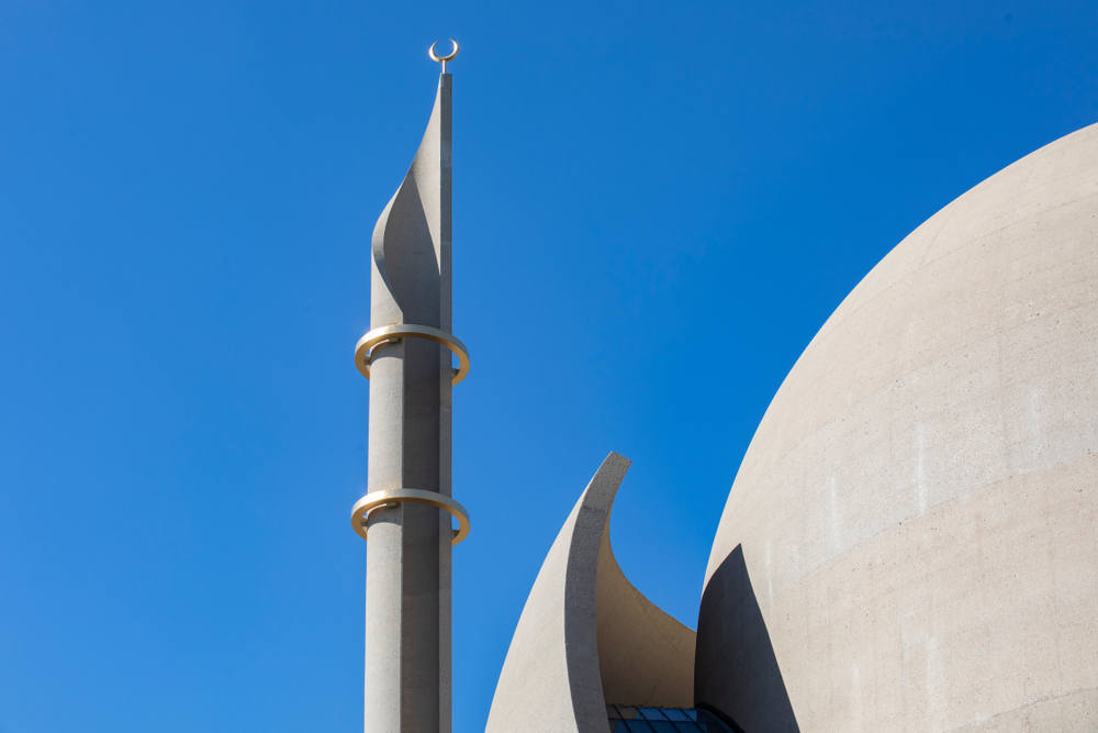 Kölnlü Müslümanlar, Hoparlörden Okunacak İlk Ezanı Bekliyor