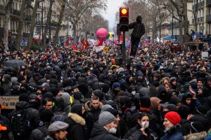 Fransa’da Emeklilik Reformu Neden Tepkiyle Karşılanıyor?