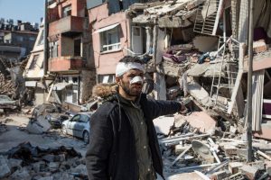 Yağmacı Zannedilerek Dövülen Suriyeli Depremzede: Omar Hassoun’un Hikâyesi
