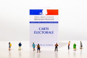 “Fransız Seçmenini Sağa Yönlendiren Göç Karşıtlığı Değil, Sınıfsal Öncelikler”