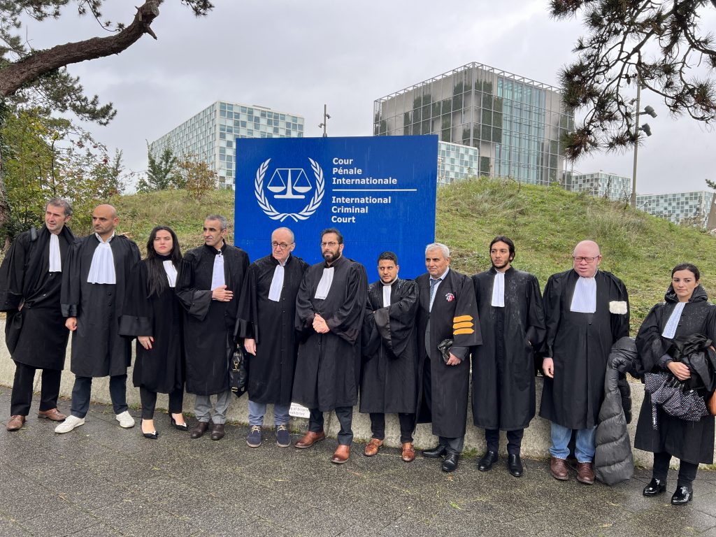 İsrail’e Soykırım Davası: “Elimizde ya Adaletin Kılıcı ya da Filistinlilerin Kanı Olacak”