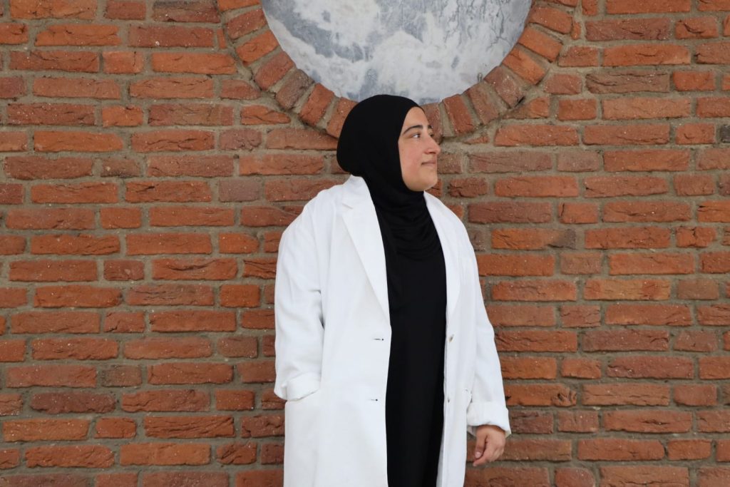 “Ben de Senin Gibiyim Sadece İmtihanlarımız Farklı”