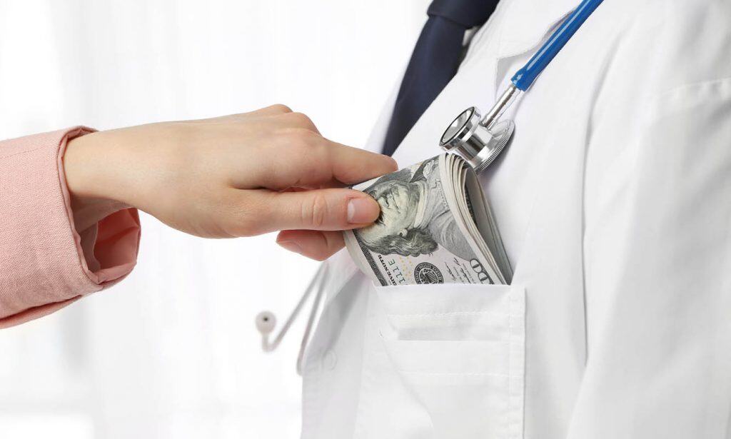 Türkiye’de ve Avrupa’da Doktor Maaşları