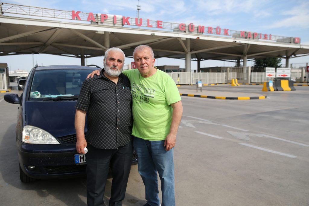 “Gurbetçiler” Bunca Eziyete Rağmen Neden Hâlâ Karayolunu Tercih Ediyor?