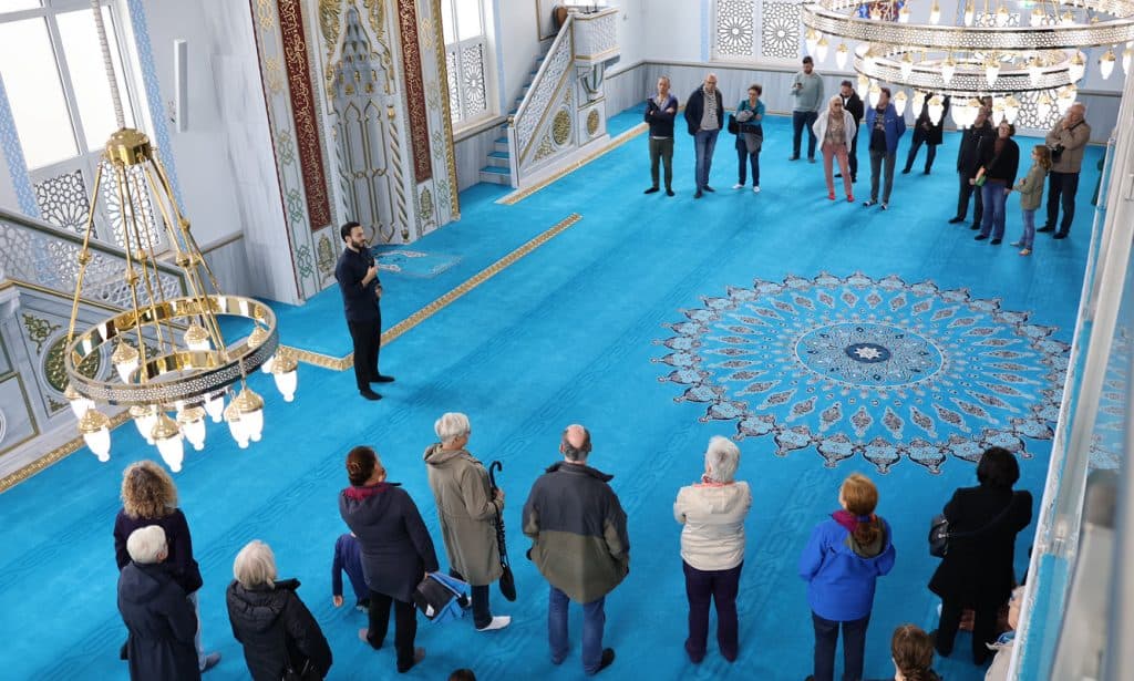 Brühl’de İlk Açık Cami Günü: “Bugüne Daha Fazla Önem Vermemiz Gerekiyor”