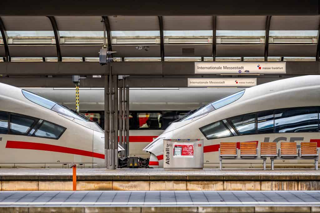 Dakiklikten Kaosa Deutsche Bahn: Almanya’nın Demiryolu Çıkmazı