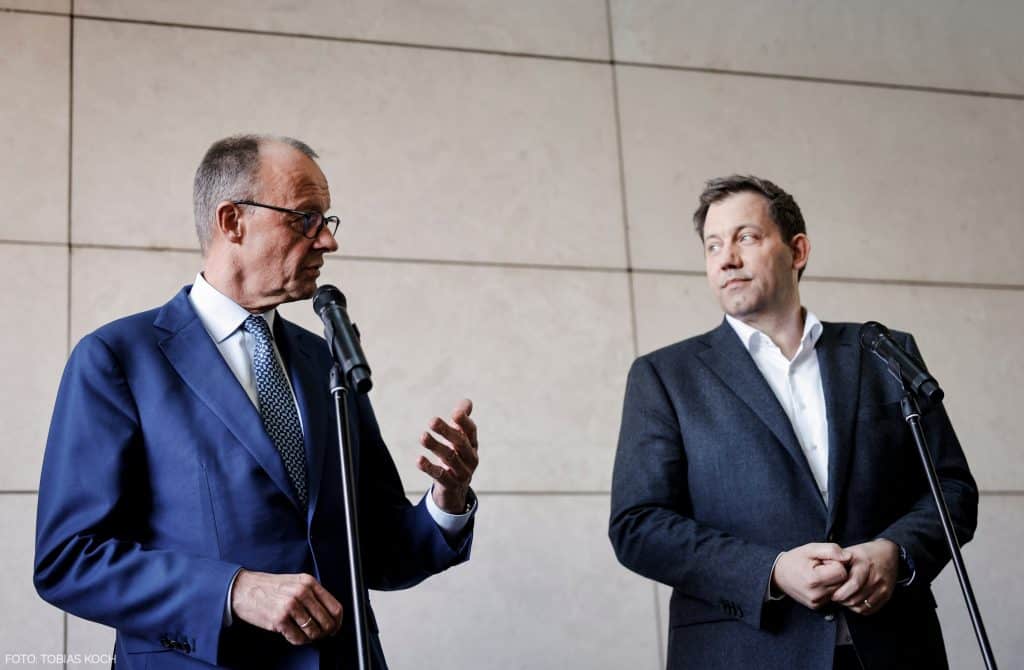 Büyük Koalisyon: “Uzlaşı” Arayışındaki Almanya’yı Ne Bekliyor?