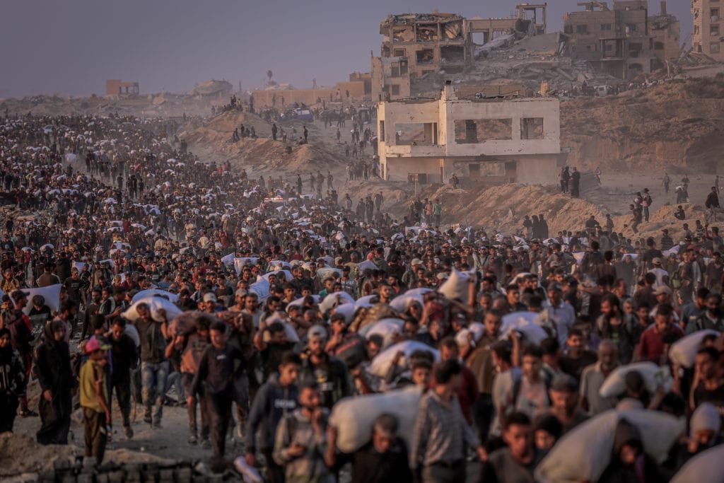 377 Bin Gazzeli Kayıp: “İnsani Yardım Kılıfıyla Askerî Denetim Sağlanıyor”