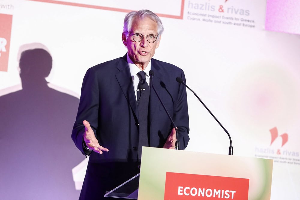 Eski Fransa Başbakanı Dominique de Villepin, kaleme aldığı açık mektupta Gazze Şeridi’nde yaşananları açıkça “soykırım” olarak tanımlıyor.