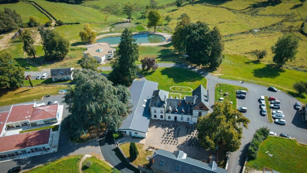 Yabancı İmamları Reddeden Fransa, Yerli İmam Okulunu Kapattı