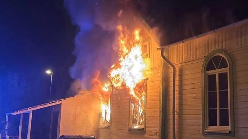 cami kundaklama saldırı isveç