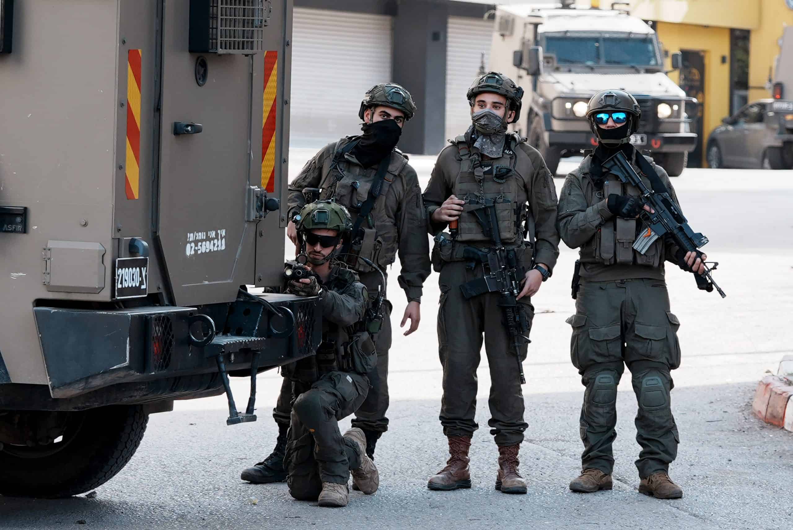 İsrail ordusu, işgal altındaki Batı Şeria’nın kuzeyindeki çeşitli belde ve kentlerde baskınlar düzenledi. | 20.11.2025 | Fotoğraf: Issam Rimawi - Anadolu Ajansı