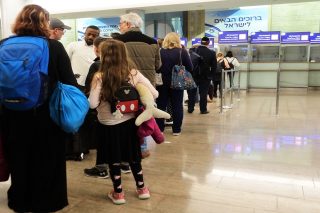 2025’te Demografik Kırılma: İsrail’i Terk Edenlerin Sayısı Rekor Düzeyde