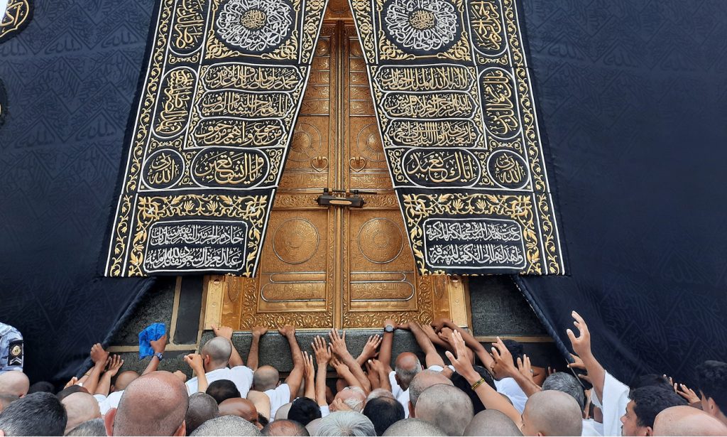 Neden Daha Fazla İnsan Umreye Yöneliyor?