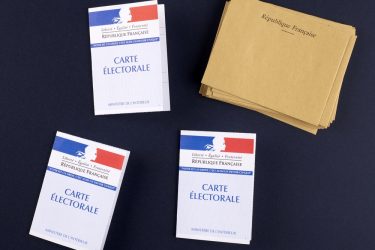 Fransa’da Macron Sonrası Dönem İçin İlk Sınav: 2026 Belediye Seçimleri